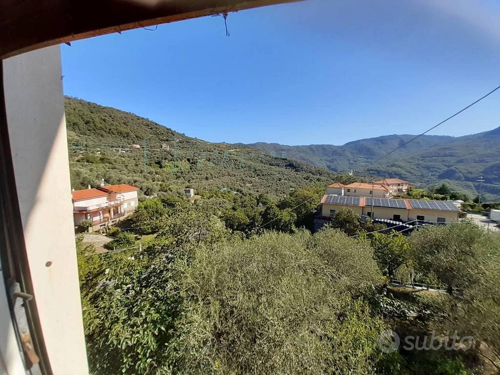Rustico / Casale di 240 m² con più di 5 locali a P - Vista 3