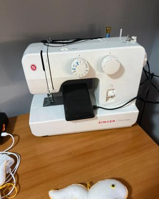 Macchina da cucire singer
