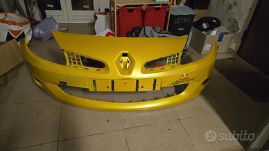 Paraurti anteriore Clio 3 III RS F1