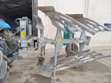 Aratro bivomere scalmana