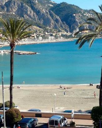 MENTONE PALAZZO SUL MARE AGOSTO dal 31/08 al 06/09