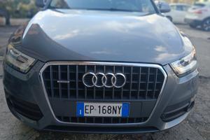 Audi Q3 35 TDI S tronic Business