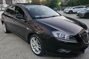 LANCIA DELTA EXECUTIVE DIESEL 