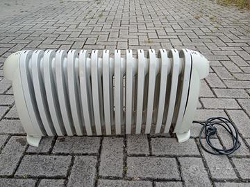 Termo elettrico a olio Delonghi 