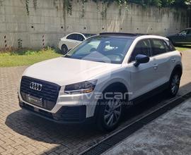 AUDI Q2 30 TDI S tronic Identity Black