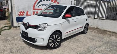 Renault Twingo 1.0 red pack