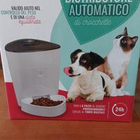 Distributore automatico di crocchette