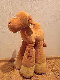 Dromedario di peluche 