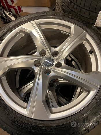 Cerchi e gomme 19 " Audi A6 avant 2020