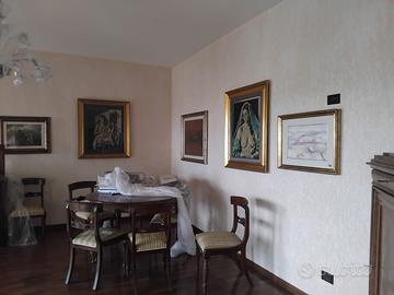 Mobili di antiquariato per salotto
