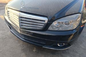 Ricambi usati Mercedes classe C 220 2008