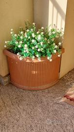 Vaso angolare in plastica