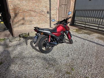 Honda CB 125 F