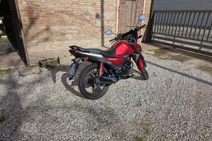 Honda CB 125 F