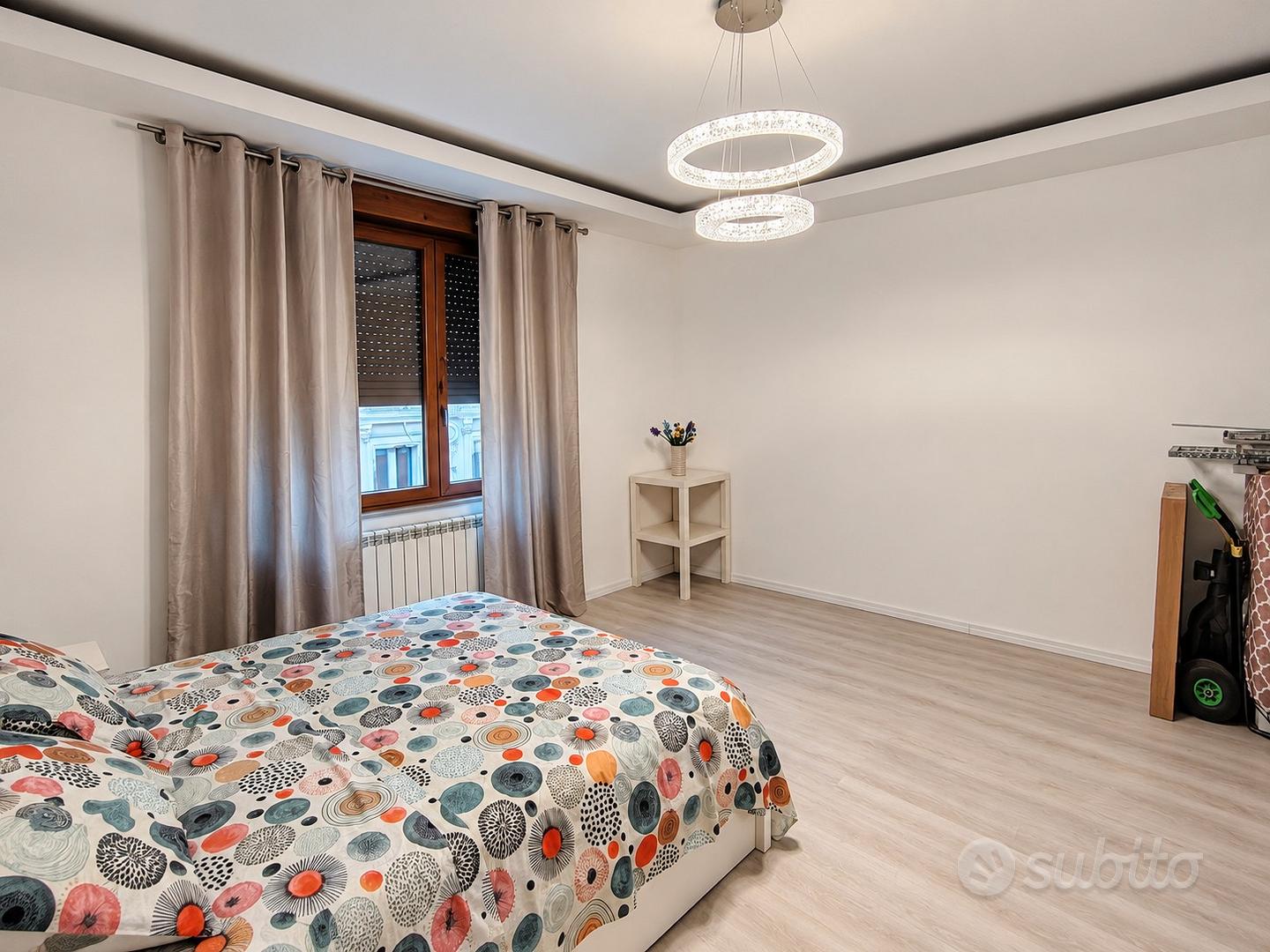 Appartamento – Trieste, Borgo Teresiano, Città Nuova-Barriera Nuova-San Vito-Città Vecchia - Vista 2