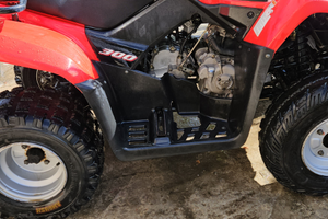 Quad kymco 300 MXU anno 2010