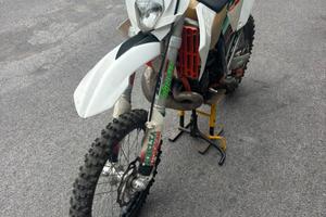 Ktm exc 200 2 tempi cross enduro specialistico
