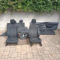 interno completo BMW f22 e f21 tre porte 