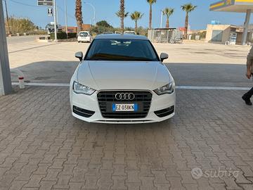 Audi A3 1.6 TDI clean diesel Ambiente