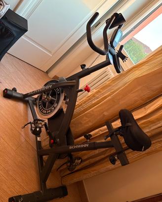Bike spinning Schwinn Ic1i