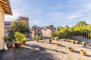 3 LOCALI A ORIOLO ROMANO
