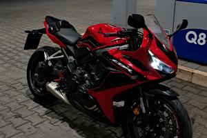CBR 650R 35 kW