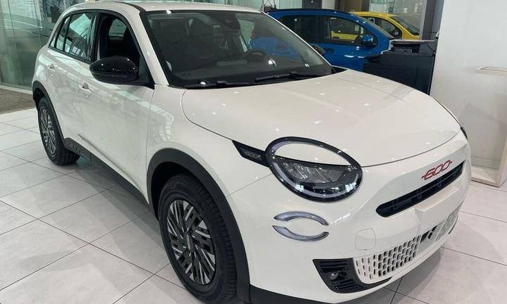FIAT 600e Red PRONTA CONSEGNA con Ecobonus 2025