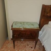 Camera da letto in noce