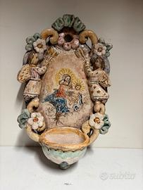 Acquasantiera madonna con bambino