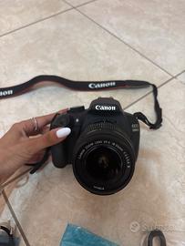 Canon EOS 1200D + obiettivo 18-55 mm – kit complet