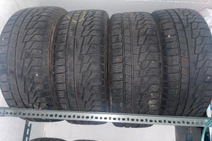 Gomme invernali NOKIAN 215/45 R17 91V
