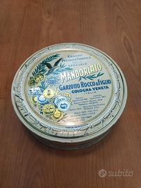 Scatola di latta Mandorlato