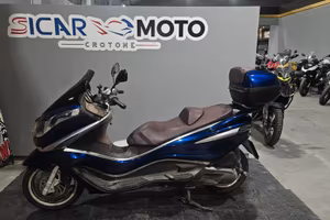 Piaggio X10 350