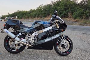 KAWASAKI ZXR 400 FMI