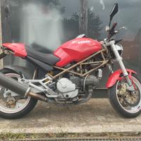 Ducati Monster 750