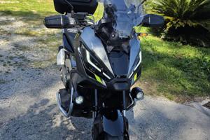 HONDA X-ADV 750 2024