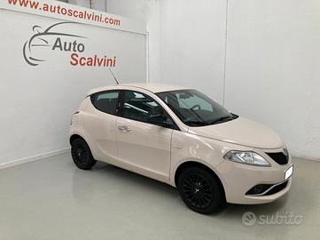 Lancia Ypsilon 1.2 69 CV 5 porte Gold #NEOPATENTAT