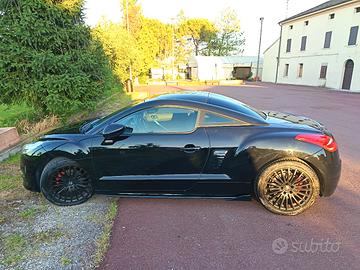 Peugeot RCZ 
