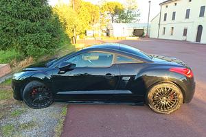Peugeot RCZ 