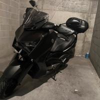 Yamaha X Max 300