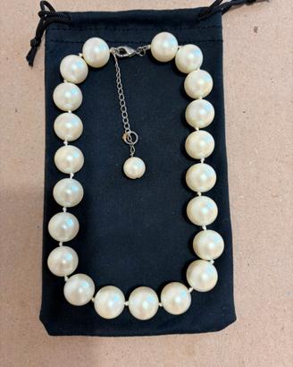 Collana di perle in vetro