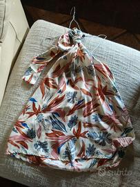 Canotta elegante floreale