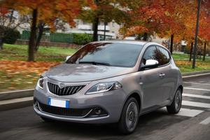 LANCIA Ypsilon 1.0 FireFly 5 porte S&S Hybrid Al