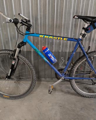 MTB kastle F1 benetton