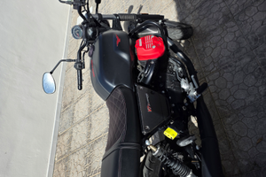 Moto guzzi v7 iii carbon