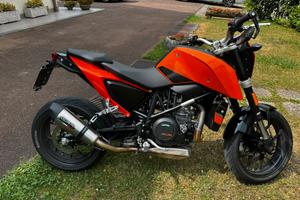 Ktm duke 690