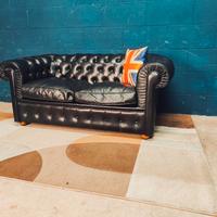 Divano Chester Chesterfield Black leather inglese 