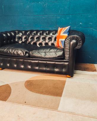 Divano Chester Chesterfield Black leather inglese 