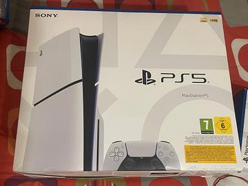 PlayStation 5 Disco 1TB con controller e giochi