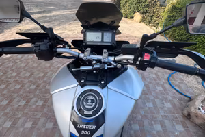 Yamaha tracer 09